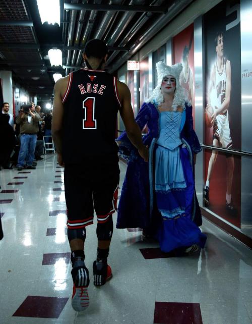 gotemlaughin:  buzzfeedsports:  balldontlie:  The best way to celebrate hitting a game-winner in your first regular-season game at home in 18 months? Dapping up a dude dressed like a grand Victorian lady. Duh. Via @amandakaschube.  Good game, good sir.