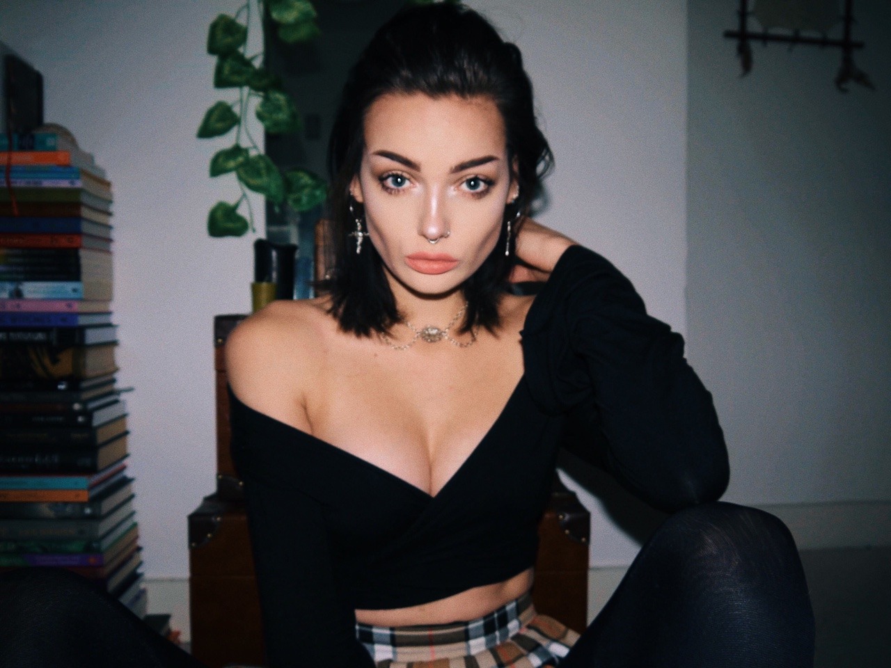 explorjaye:  Apparently I liked how I looked on this one day of the entire year 🤷🏻‍♀️Instagram.com/ouijaye