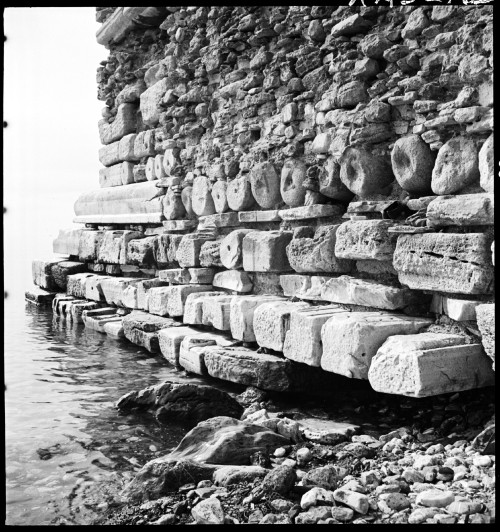 the-roman-way:The Sea Walls, Marble Tower, and Boukoleon Palace of Constantinople (now Istanbul). Al