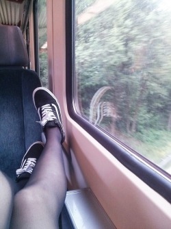 walrusprincess:  trains r gey