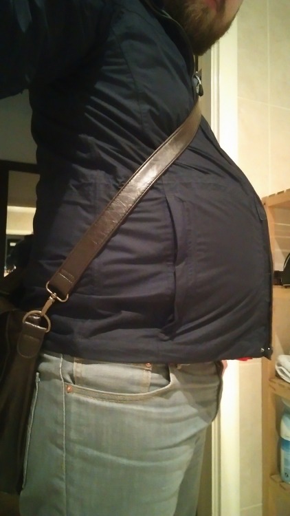 bloateduk:  My coat was under a bit of stress today. 