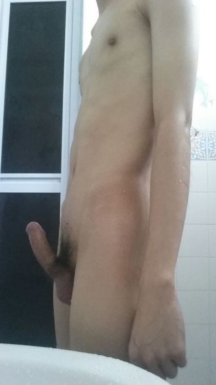 skinnycutesgboys: Had a great time sucking his cute dick.