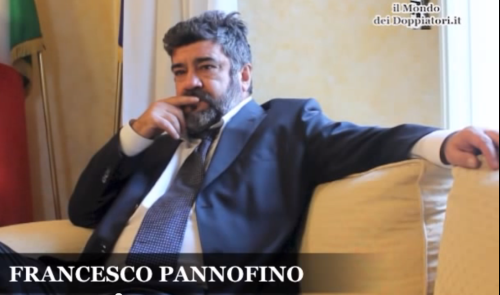 cosasquemegustanosi:  Francesco Pannofinoes un actor, actor de voz y director del doblaje italiano.es un amor, chulada de cabrón,viejito lindo,beatiful daddy,apasito hermoso. 