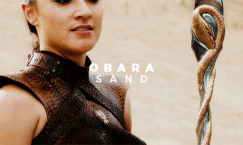 sansalayned: All of Prince Oberyn’s daughters have his viper eyes. The color does not matter.the old