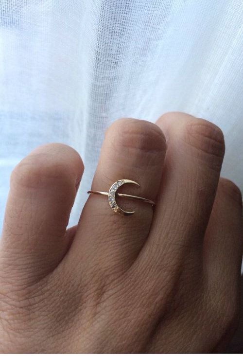 whatwouldkhaleesiwear: What Would Khaleesi Wear?Moon of My Life ring