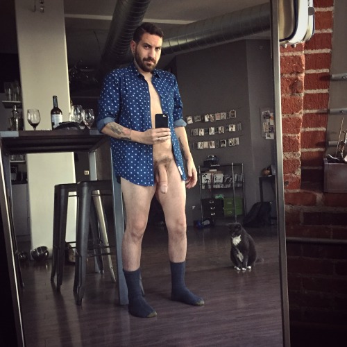 spilledpoppers:  Casual Day at Home