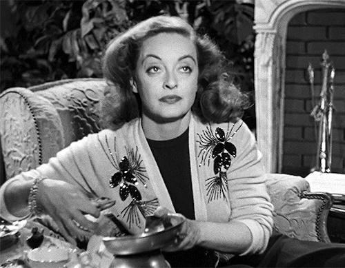 emmanuelleriva:So many people know me. I wish I did. I wish someone would tell me about me.Bette Davis in All About Eve (1950) dir. Joseph L. Mankiewicz