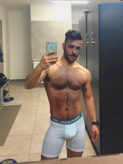 hot guy + a mirror + a phone