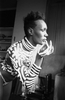 ohthentic:  pinerosolanno:  “Grace Jones”,