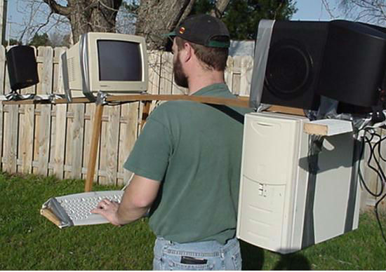 trapcartel:  Someone is gunna title this “me blogging”