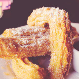 thatphotosets:  favorite foods - churros 
