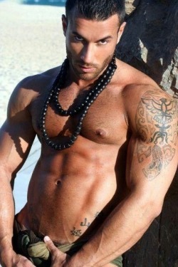 Hot Arab Males