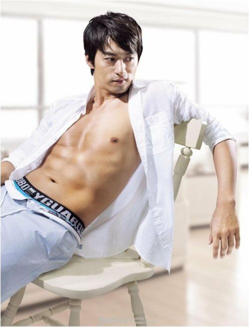 hairykpoppits:  [ACTORS’ NIPPLES + ABS] I notice the lack of posts on K-actors so here’s a compilation of their sexy tits and abs.
