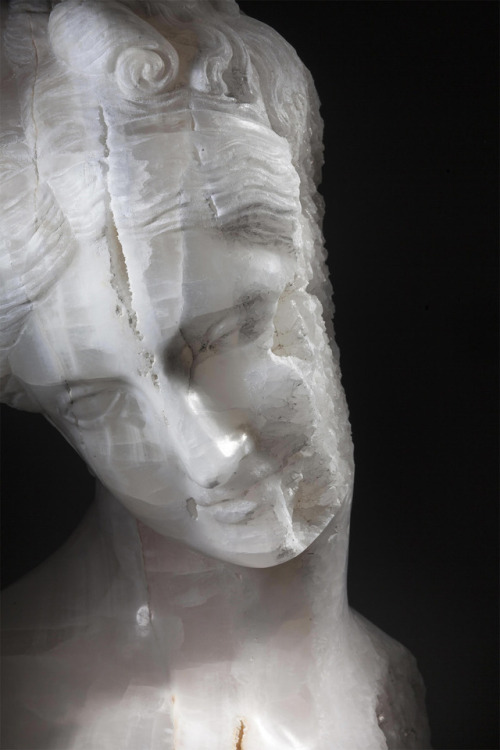 thedesigndome: Striking Contemporary Sculptures Inspired by Ancient Art by Massimiliano Pellett