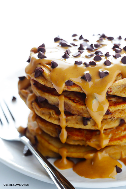 foodffs:  WHOLE WHEAT PEANUT BUTTER CHOCOLATE CHIP PANCAKESReally nice recipes. Every hour.Show me what you cooked!