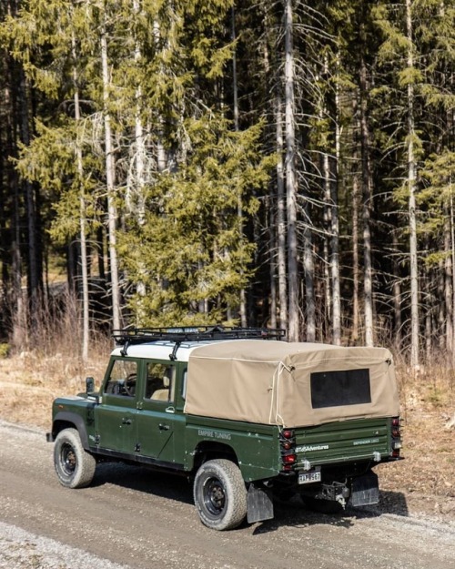 The 130 Of @td5adventures #Defender130 #landroverdefender #landroverphotoalbum Https://www.instagram.com/landroverphotoalbum/p/BwJx4kQgP_I/?utm_source=ig_tumblr_share&igshid=slfn792uhhch