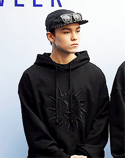 sneezes:vernon at seoul fashion week.