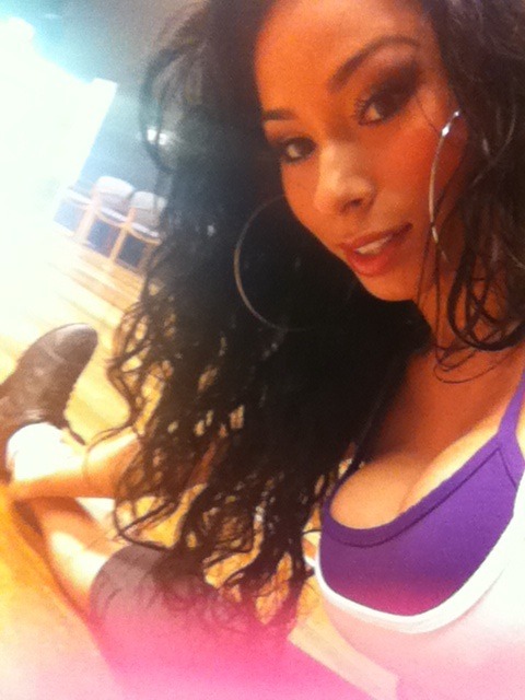 badbroads:      badbroads.tumblr.com TJ’s ***Summer Time Fine***   