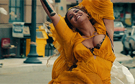 dunbaerrito:Beyonce | Lemonade | Hold Up “What’s worse, lookin’ jealous or cr