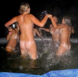 sandinmycrack:  Drunk and skinny dipping not knowing there is a camera 