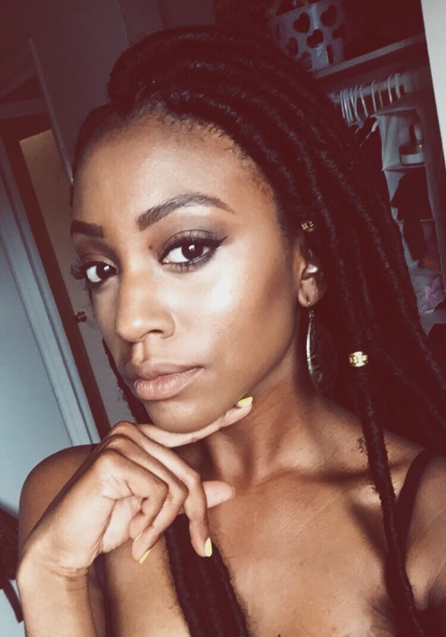 kaaaaysquared:Faux locs coulda been a thing