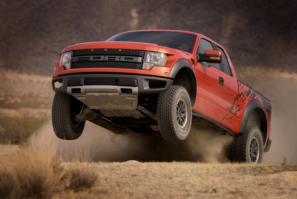 fullthrottleauto:  2010 Ford F-150 SVT Raptor (by SVTStangCobra)  Nasty&hellip;