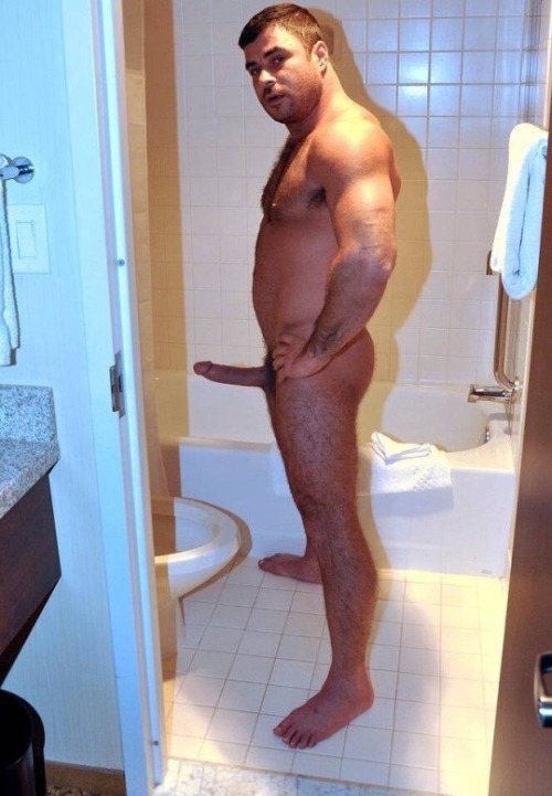 The Beauty of a naked man!