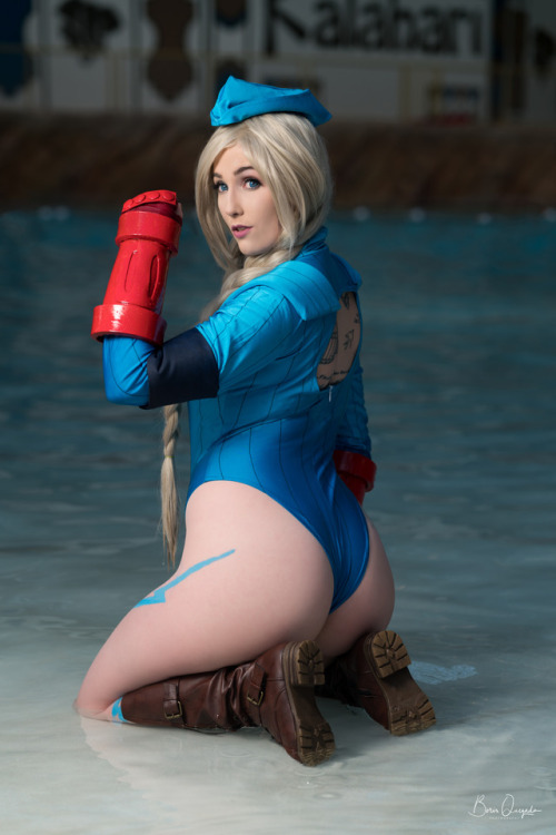 me as Alpha Cammy ! I didn’t make the leotard, I got it from Ali express, but made the gloves and gauntlets :3 all photos thanks to Boris Quezada taken at Colossal Con east 2017