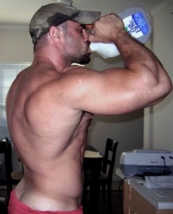 Phd-Bullrider:  Milk Really Does A Body Good! 😛