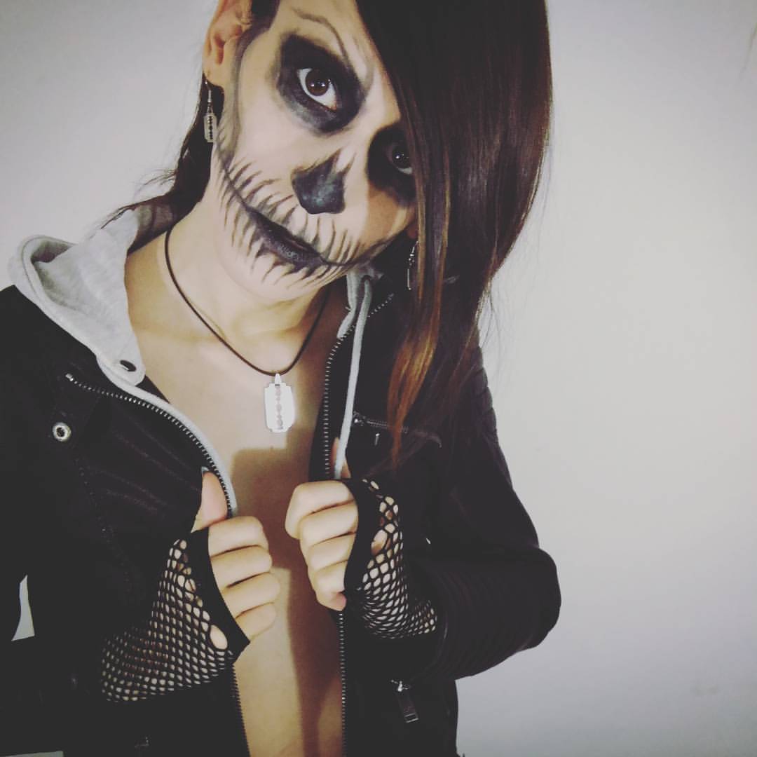 Sexy or scary? xd #emo #emotrap #emogirl #edgy #rawr #goth #scene #metal #marilynmanson