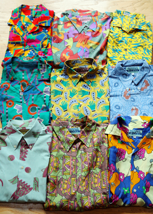 memphis-milano:Memphis-Milano shirts and fabric design by Nathalie du Pasquier and other designers.