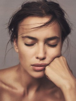 fashionfaves:  Irina Shayk by Nico Bustos