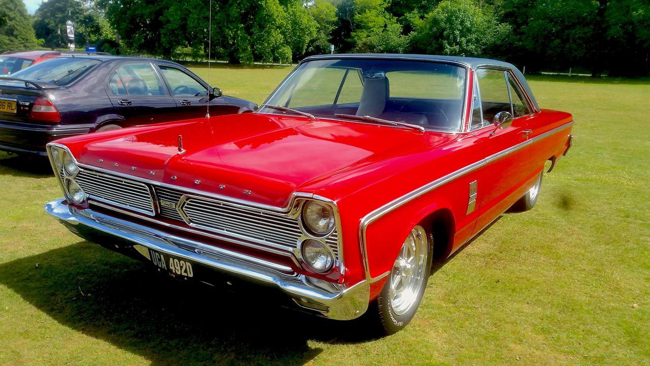 therealcarguys:Plymouth Fury III, 1967 [5312 x 2988] [OC] - http://amzn.to/1bxGVMr