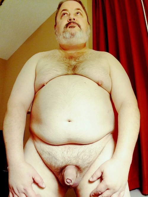 chubbyjay41: Beautiful Wow, a fat stubby cock