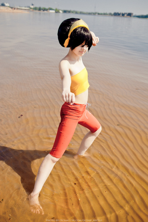 fate-testarossa:Toph Bei Fong (Beach Ver.) - mePhoto - Ocean