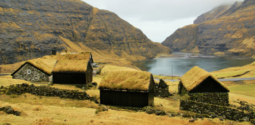 Out of time and out of place, Saksun / Faroe Islands (by Marco Franchino).