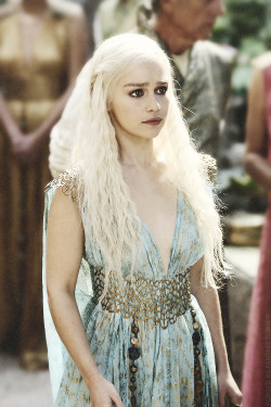 makebeliever:  Daenerys Stormborn of the blood of old Valyria.  I just love her ok