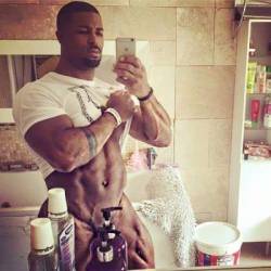 Hot Confessions Of A Horny Bi Curious Muscle