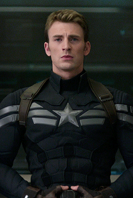 steve-rogers:Steve Rogers holding onto his utility belt: A Thrilling Saga