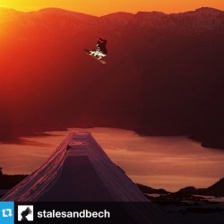 xgames:  Enjoy the view!  #Repost from @stalesandbech  Niceeeeee up there