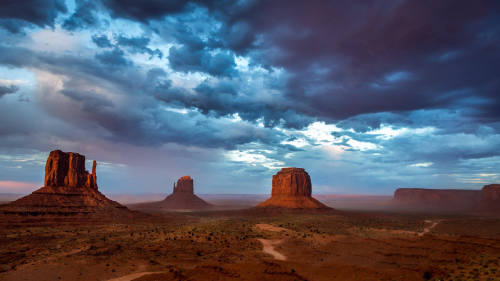 atraversso:Monument Valley by Thorphography