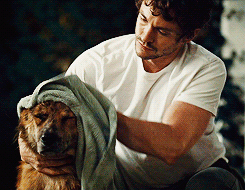 stickingupforkendall:  “Winston, this is everybody. Everybody, this is Winston.”