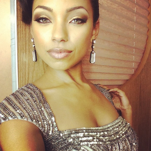 loganbrowingdaily:  HER EYES!!!!   😍😍😍