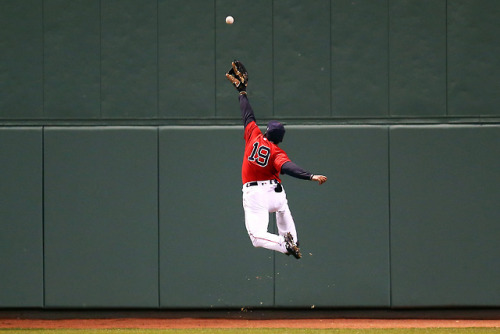 Photo recap from the 4/13 game between the Boston red Sox and Baltimore Orioles for Getty Images.