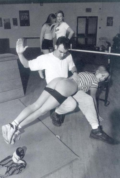 spanking-philosopher-reborn:Always think the gym is the perfect place for a spanking- no pain no gai