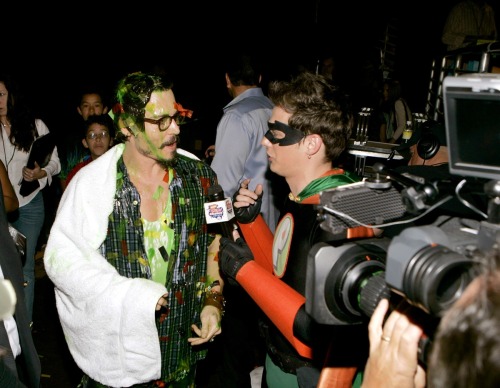 Behind the Scenes: A happy slimed Johnny Depp, 17 years ago, on April 2, 2005, after featuring and b