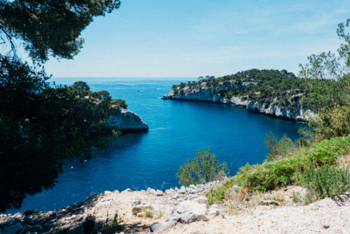 Bonjour Provence, tu es trop jolie!