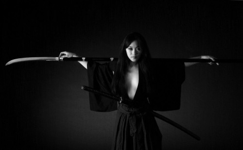 groteleur:  Ninjas are highly trained and especially deadly! Could you become one? 