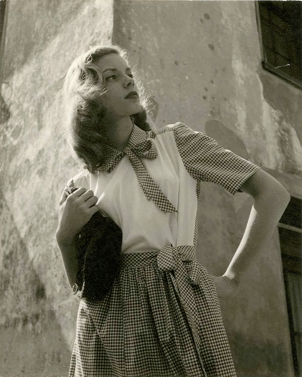 kafkasapartment:Lauren Bacall, 1943. Louise Dahl-Wolfe. Silver gelatin print https://painted-face.com/