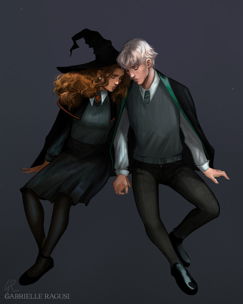 For a little whileA Dramione sketch. I wanted to do an illustration but I scrapped it. Instagram &nb